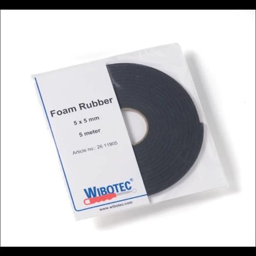 Stopliste skum 5x5mm rulle 5 m